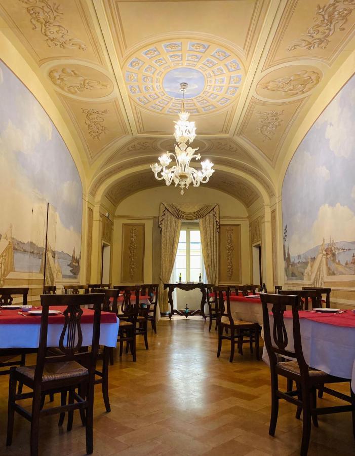 Hotel Palazzo Brunamonti Bevagna Exterior foto