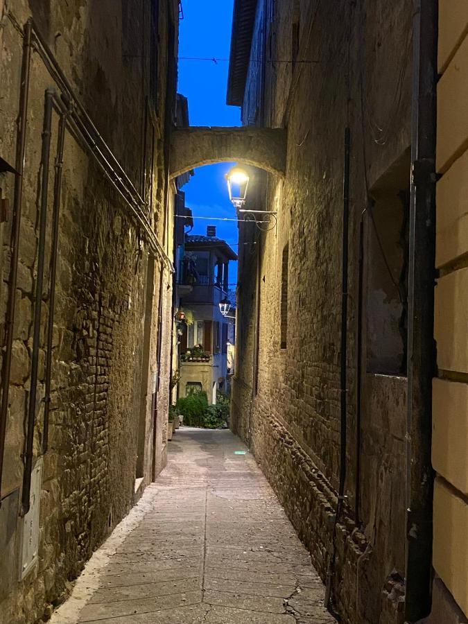 Hotel Palazzo Brunamonti Bevagna Exterior foto